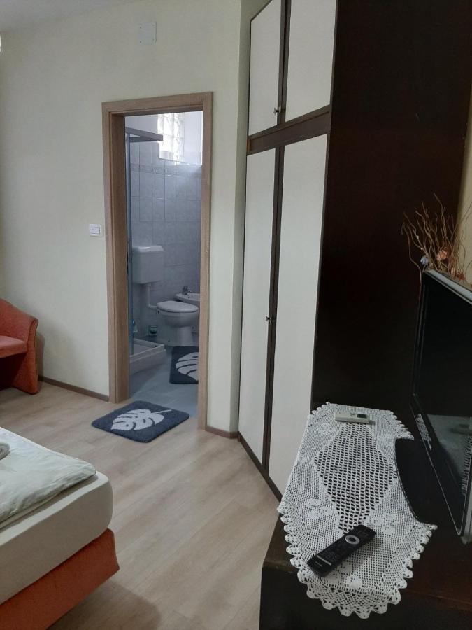 Apartmaji, Sobe - Obzidje Hotel Pirano Esterno foto